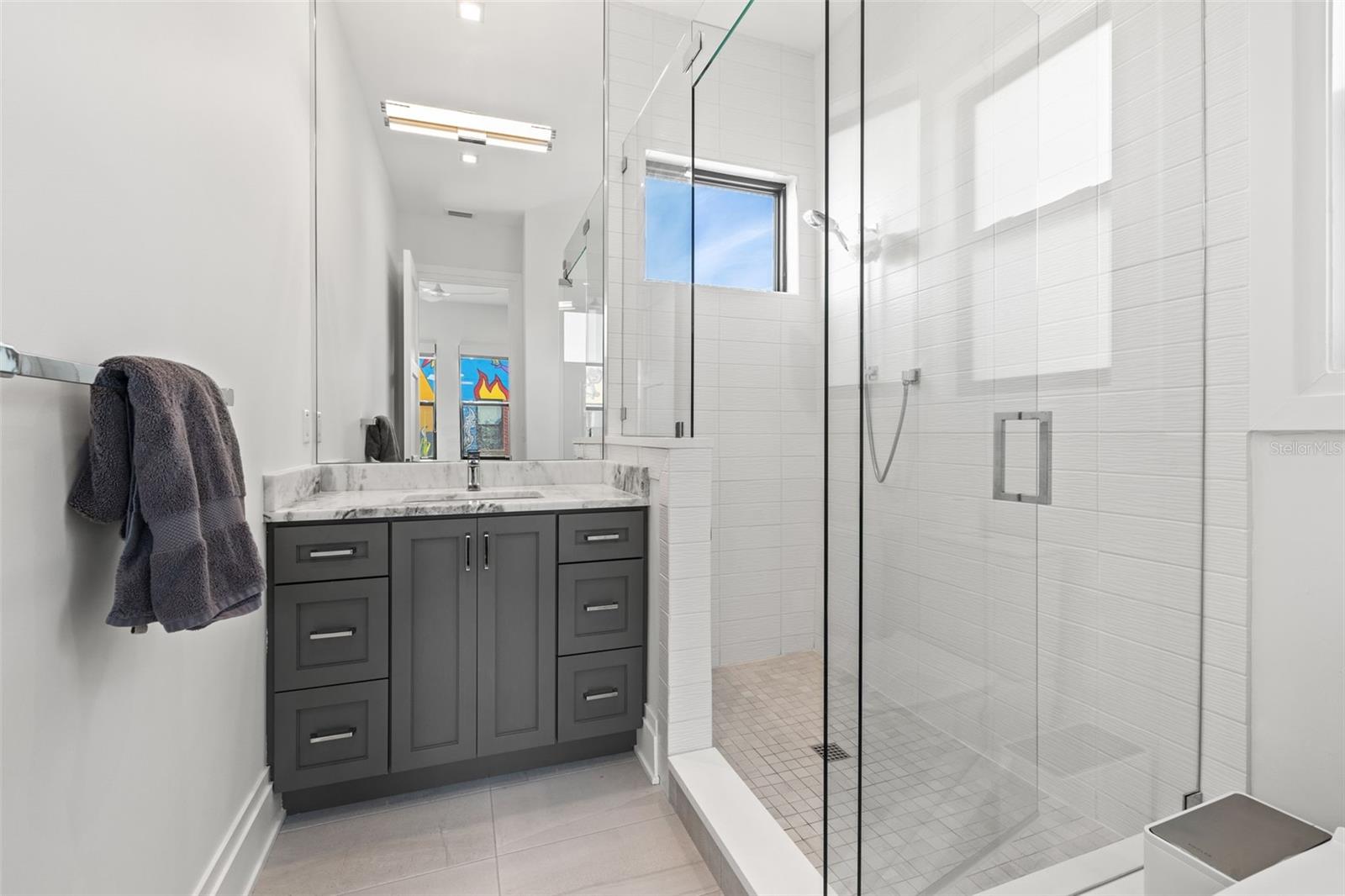 TB8313332 Property Photo