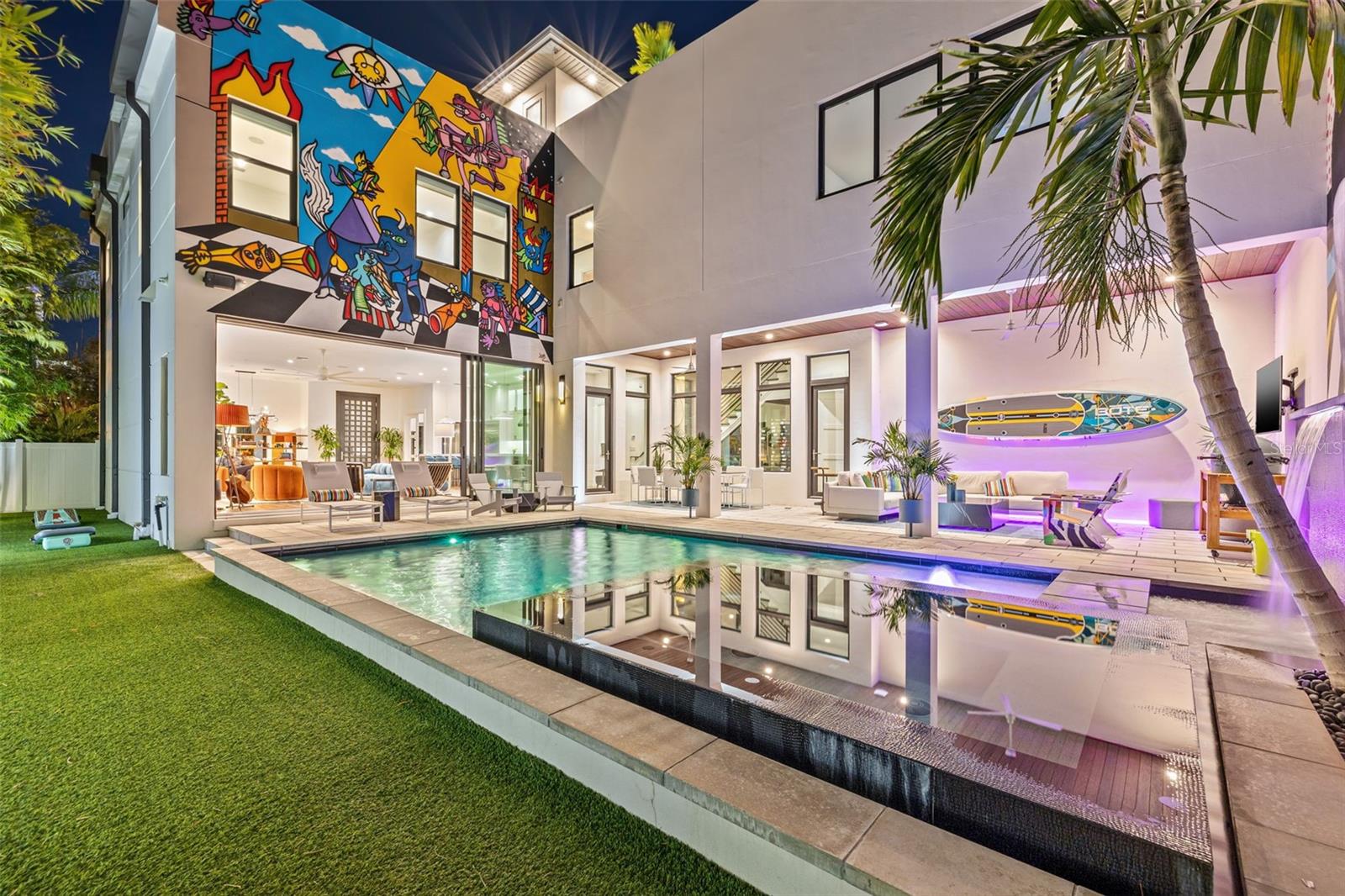 TB8313332 Property Photo