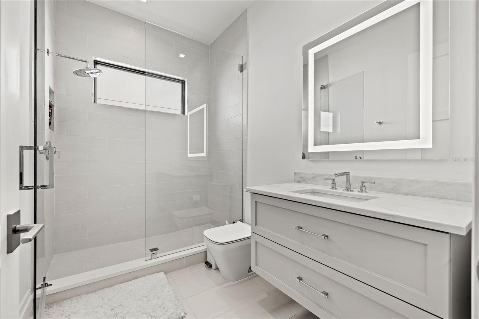 TB8313332 Property Photo