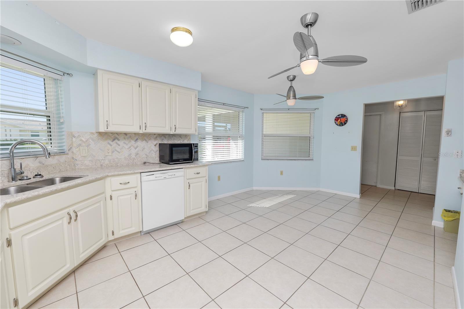 2235 GRAND CYPRESS DR, LAKELAND, FL, 33810