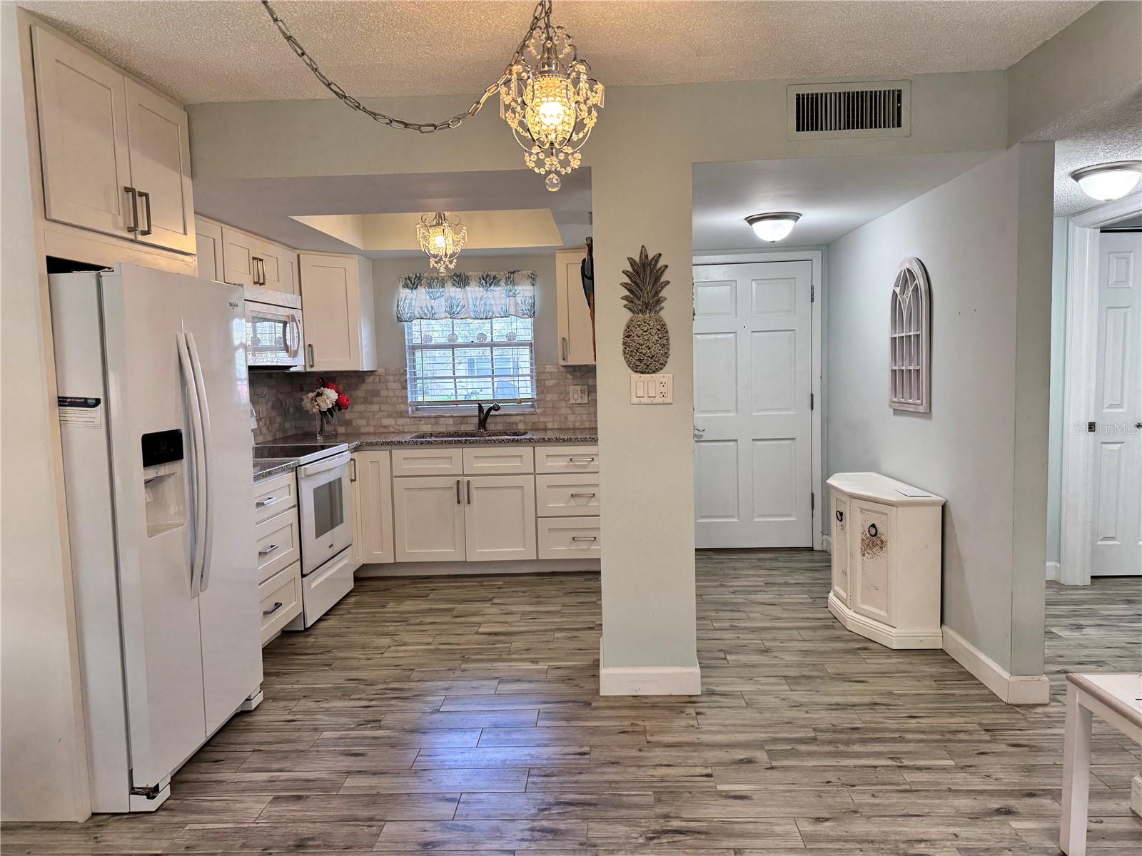 304 46TH AVENUE TER W #218, BRADENTON, FL, 34207
