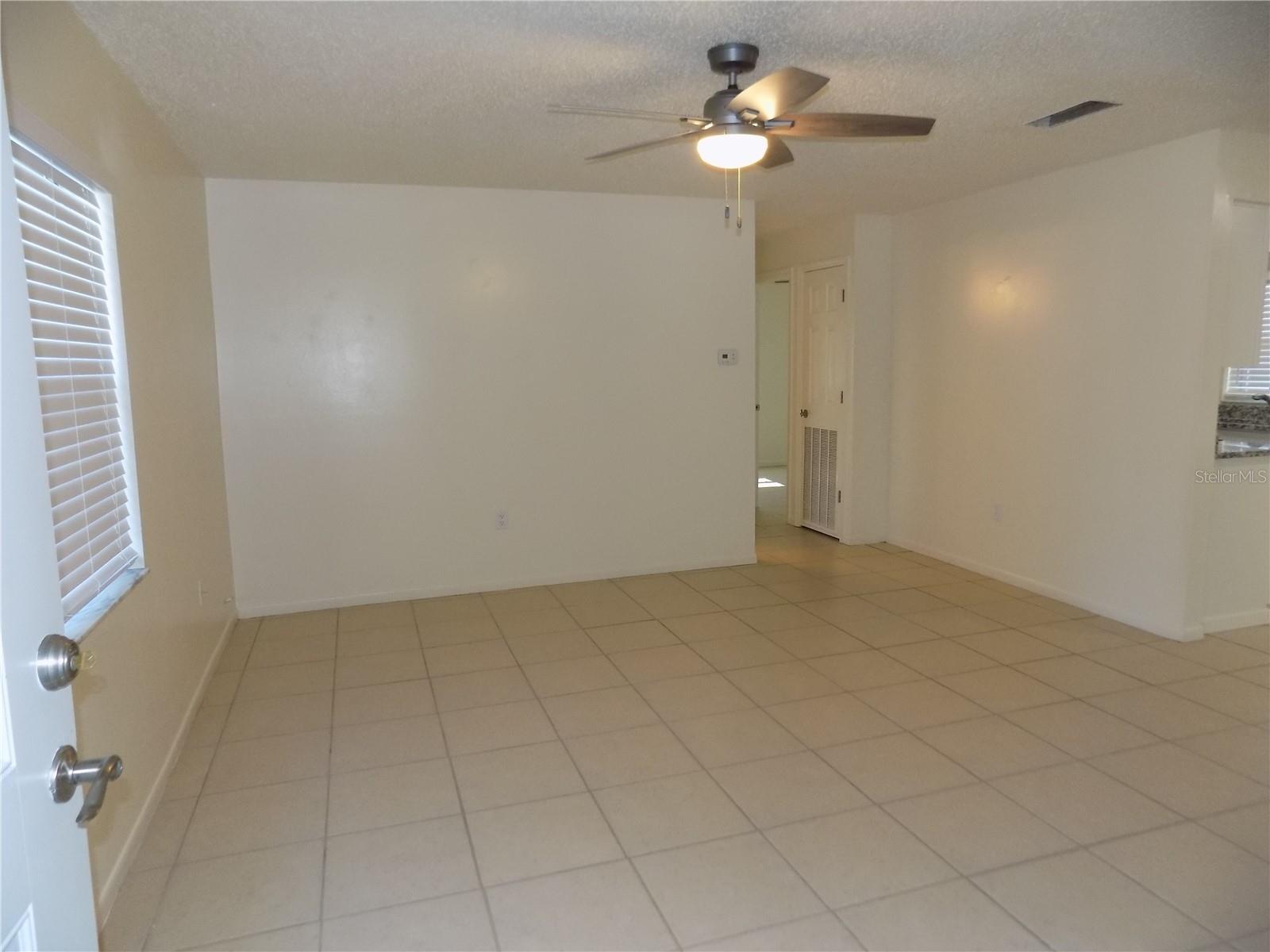 824B S LONE OAK DR, LEESBURG, FL, 34748