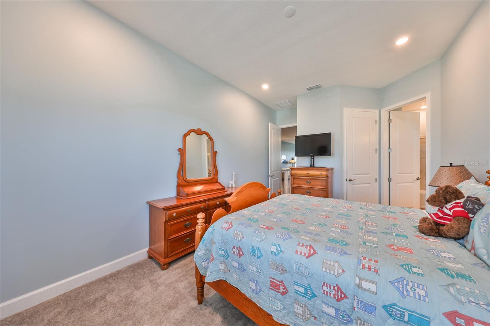 998 SIGNET DR, APOLLO BEACH, FL, 33572