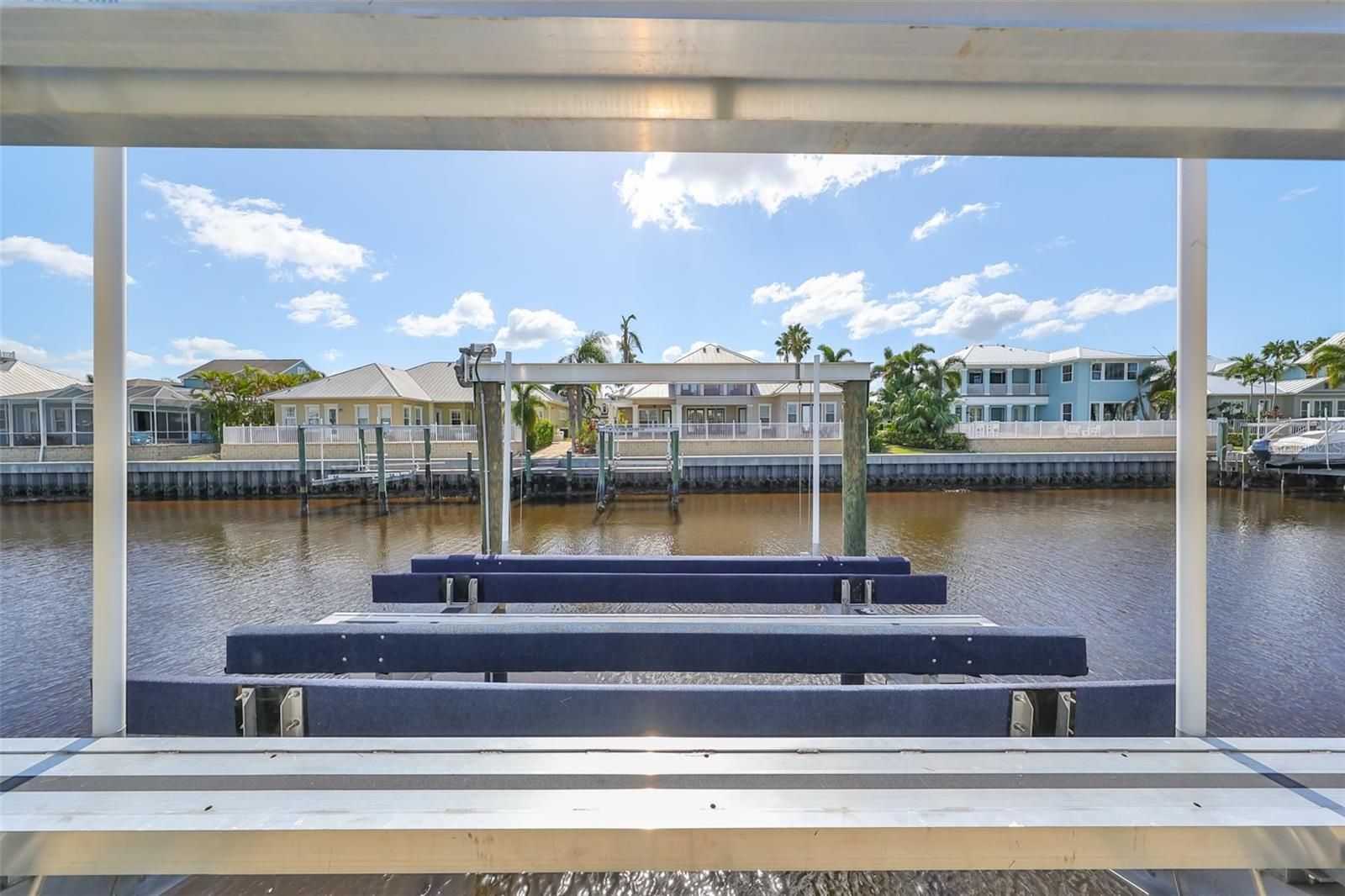 998 SIGNET DR, APOLLO BEACH, FL, 33572
