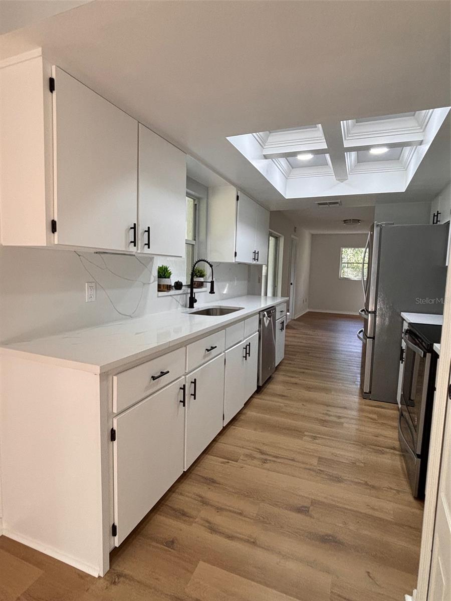 2924 LAKE HELEN OSTEEN RD, DELTONA, FL, 32738