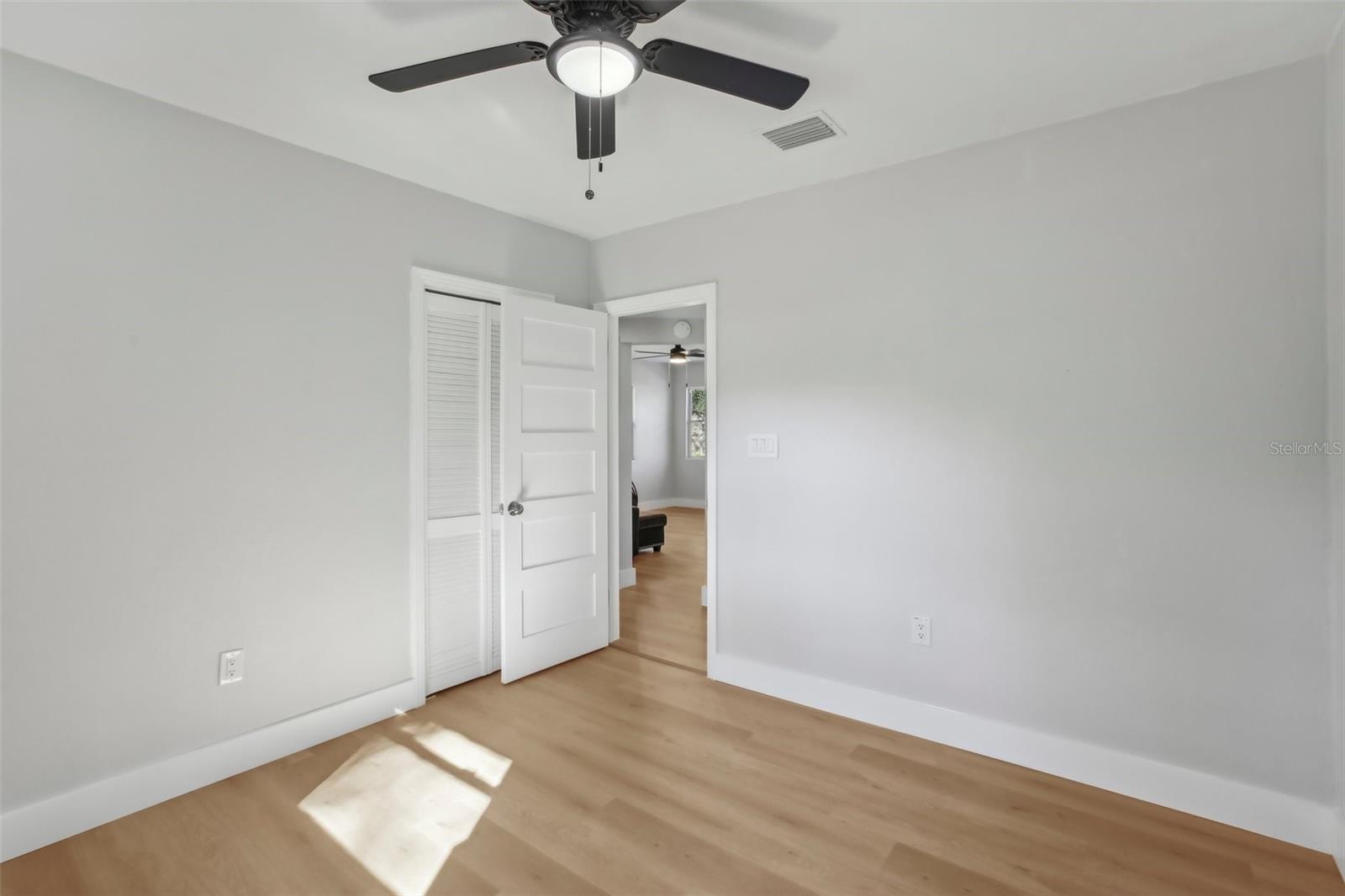 5634 MONTANA AVE, NEW PORT RICHEY, FL, 34652