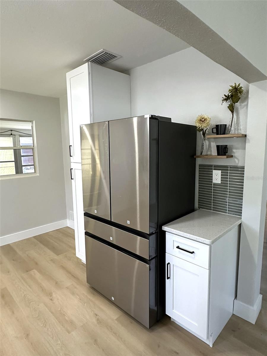5634 MONTANA AVE, NEW PORT RICHEY, FL, 34652