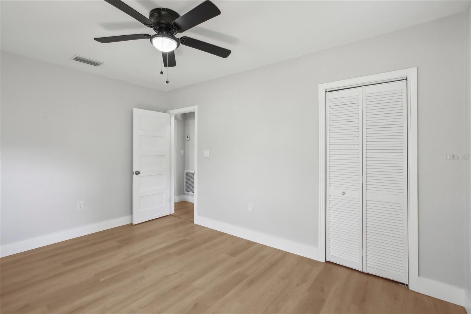 5634 MONTANA AVE, NEW PORT RICHEY, FL, 34652
