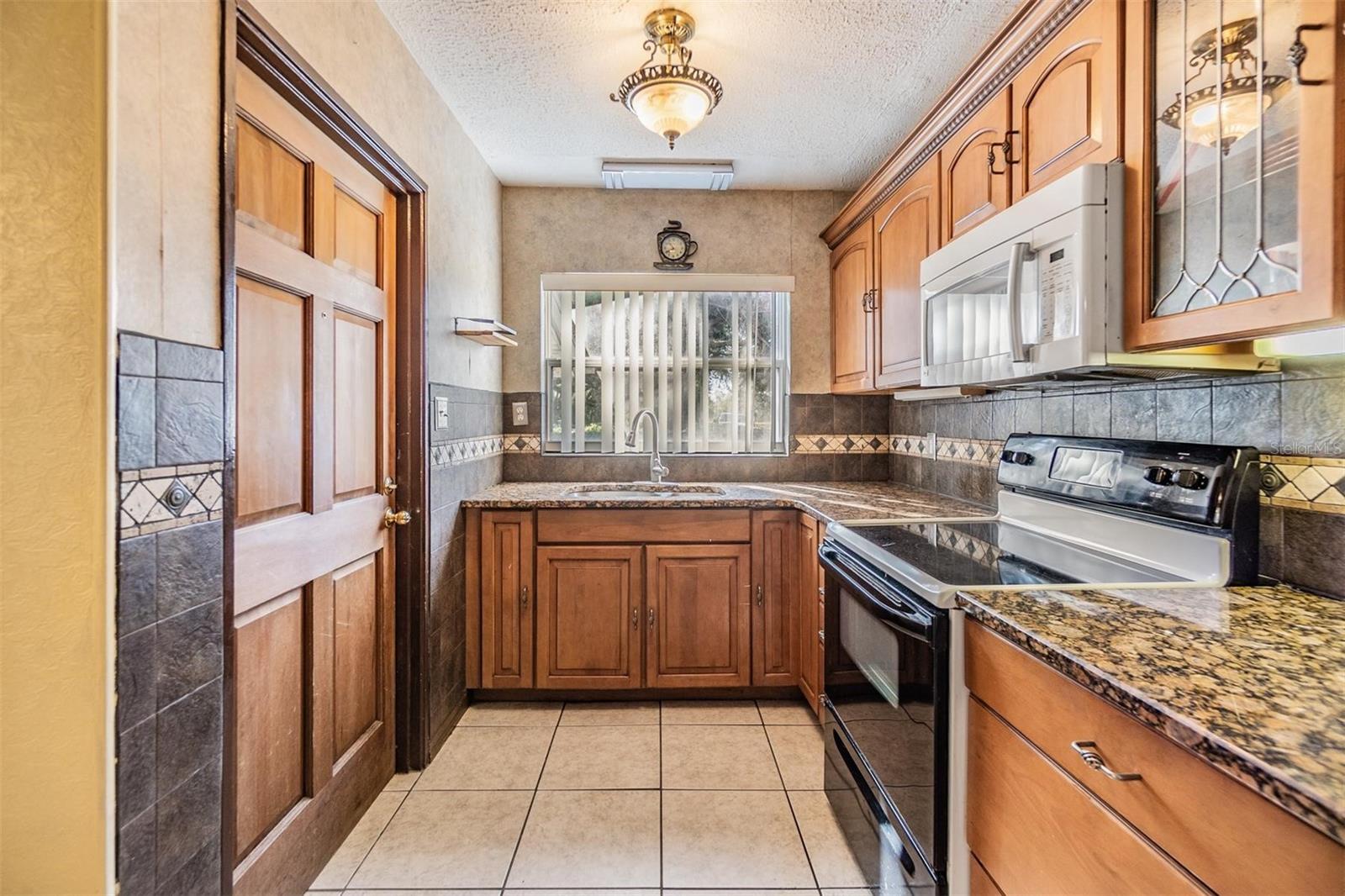 35204 PONDEROSA RD, ZEPHYRHILLS, FL, 33541