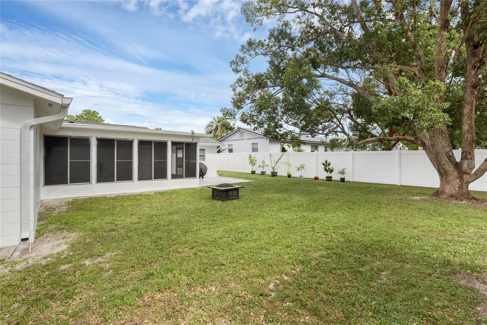971 E NORMANDY BLVD E, DELTONA, FL, 32725