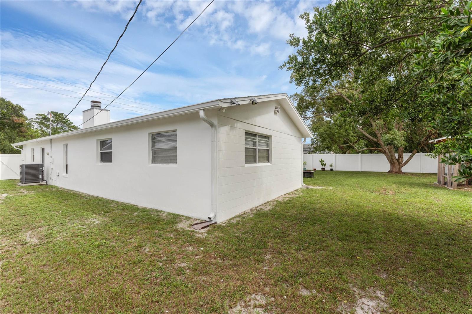 971 E NORMANDY BLVD E, DELTONA, FL, 32725