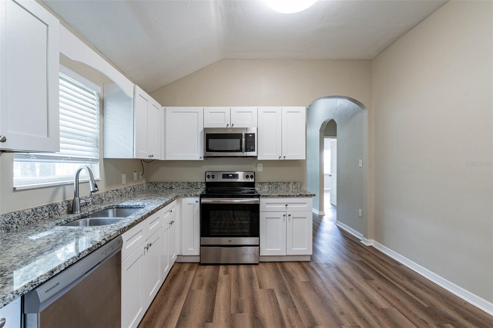 1313 OLIVE AVE, SANFORD, FL, 32771