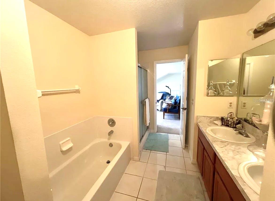 3403 GATLIN PLACE CIR, ORLANDO, FL, 32812