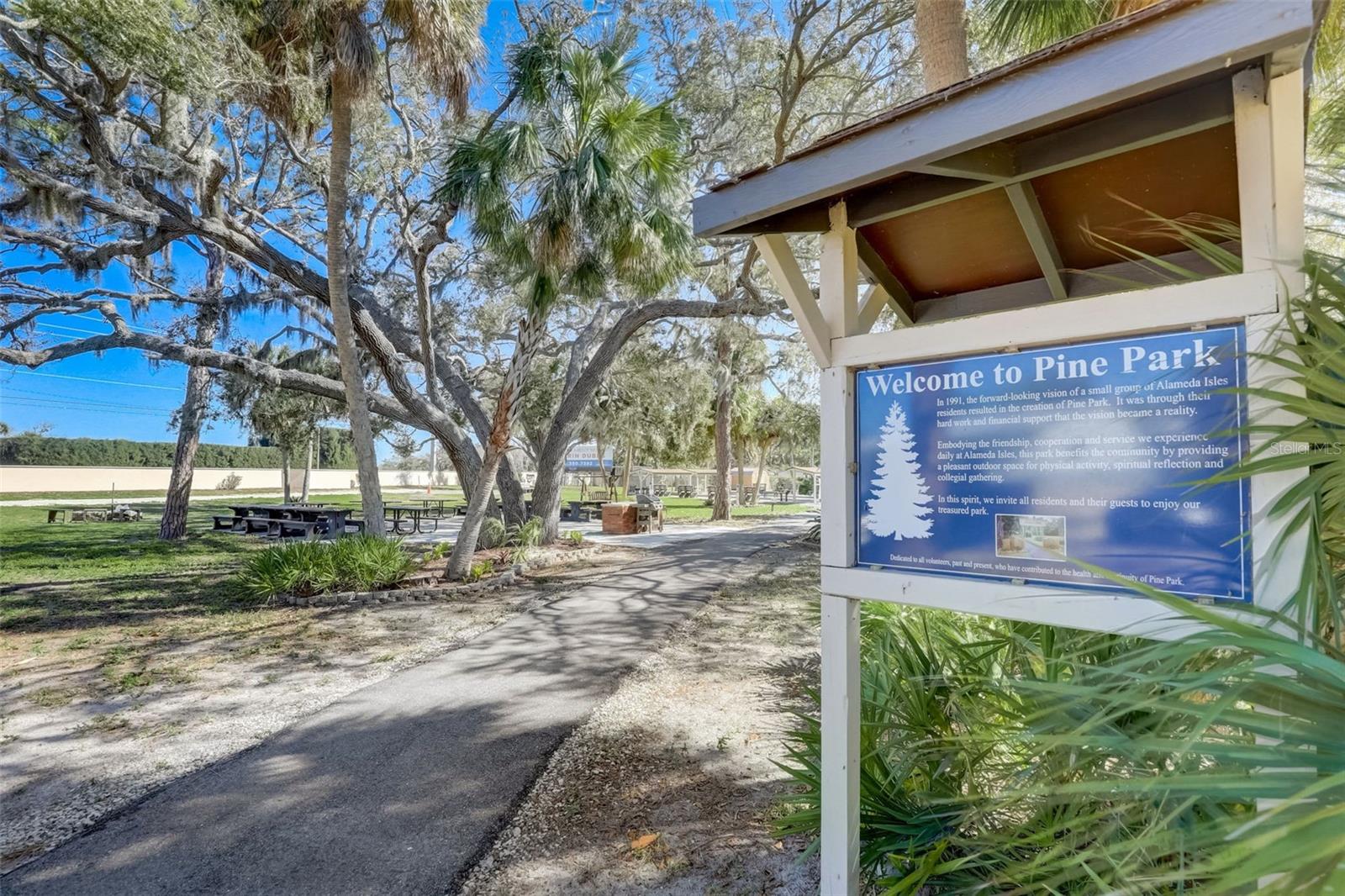 10 S ESPLANADE ST, ENGLEWOOD, FL, 34223