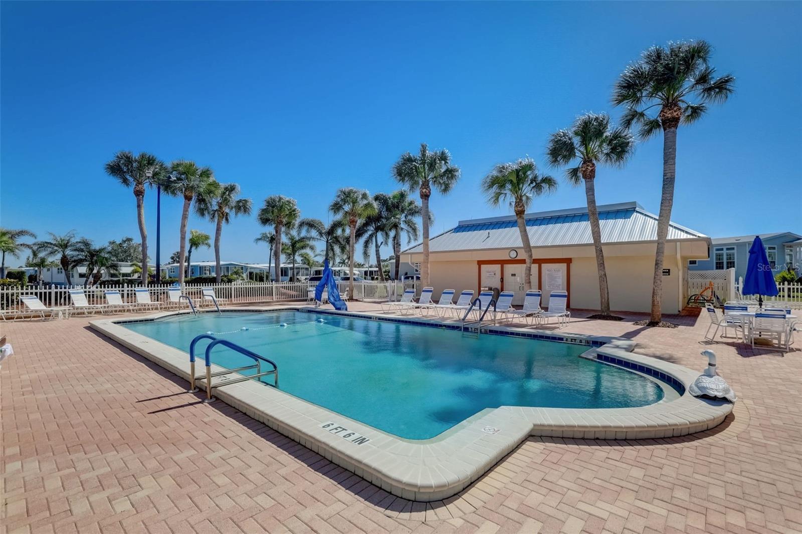 10 S ESPLANADE ST, ENGLEWOOD, FL, 34223