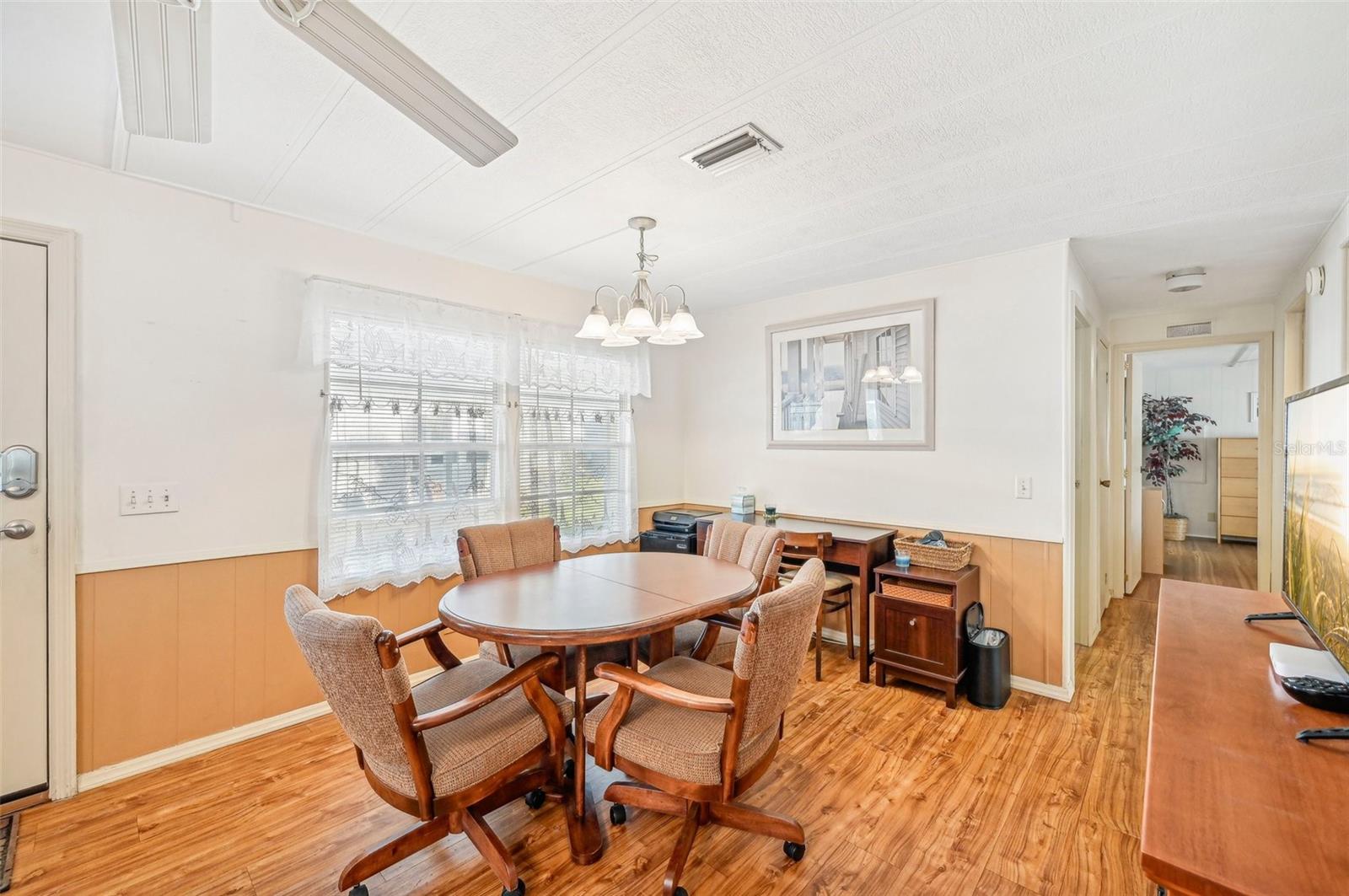 10 S ESPLANADE ST, ENGLEWOOD, FL, 34223