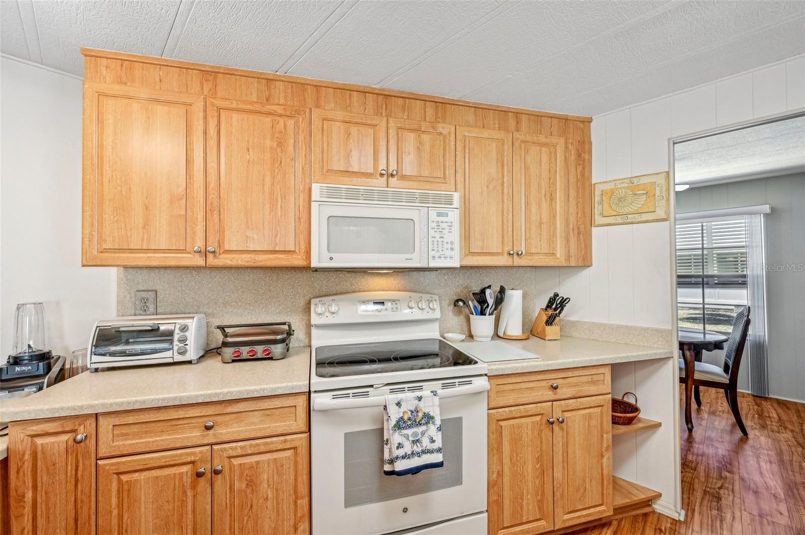 10 S ESPLANADE ST, ENGLEWOOD, FL, 34223