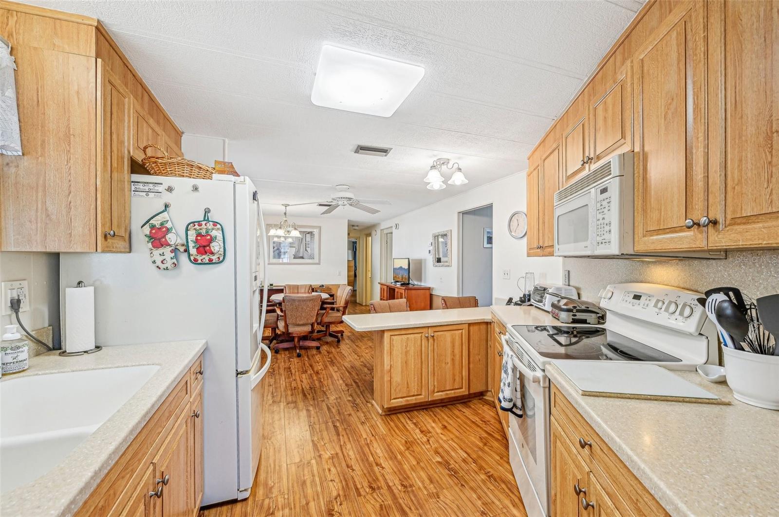 10 S ESPLANADE ST, ENGLEWOOD, FL, 34223