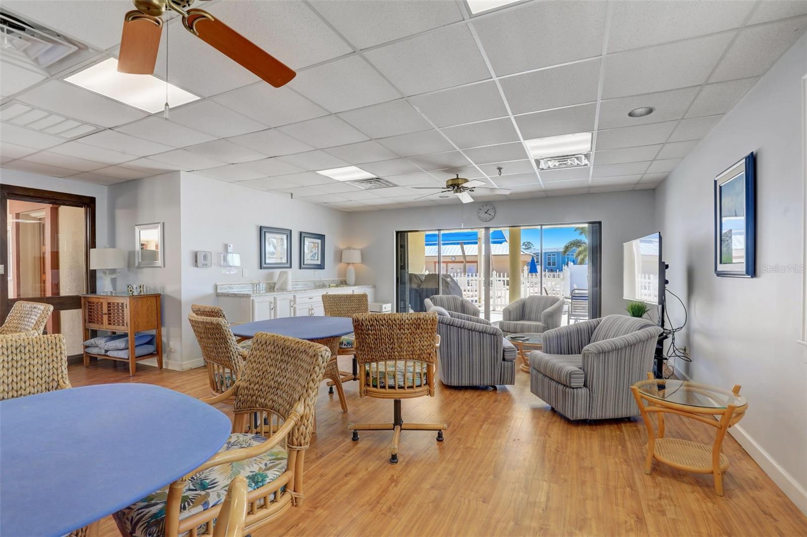 10 S ESPLANADE ST, ENGLEWOOD, FL, 34223