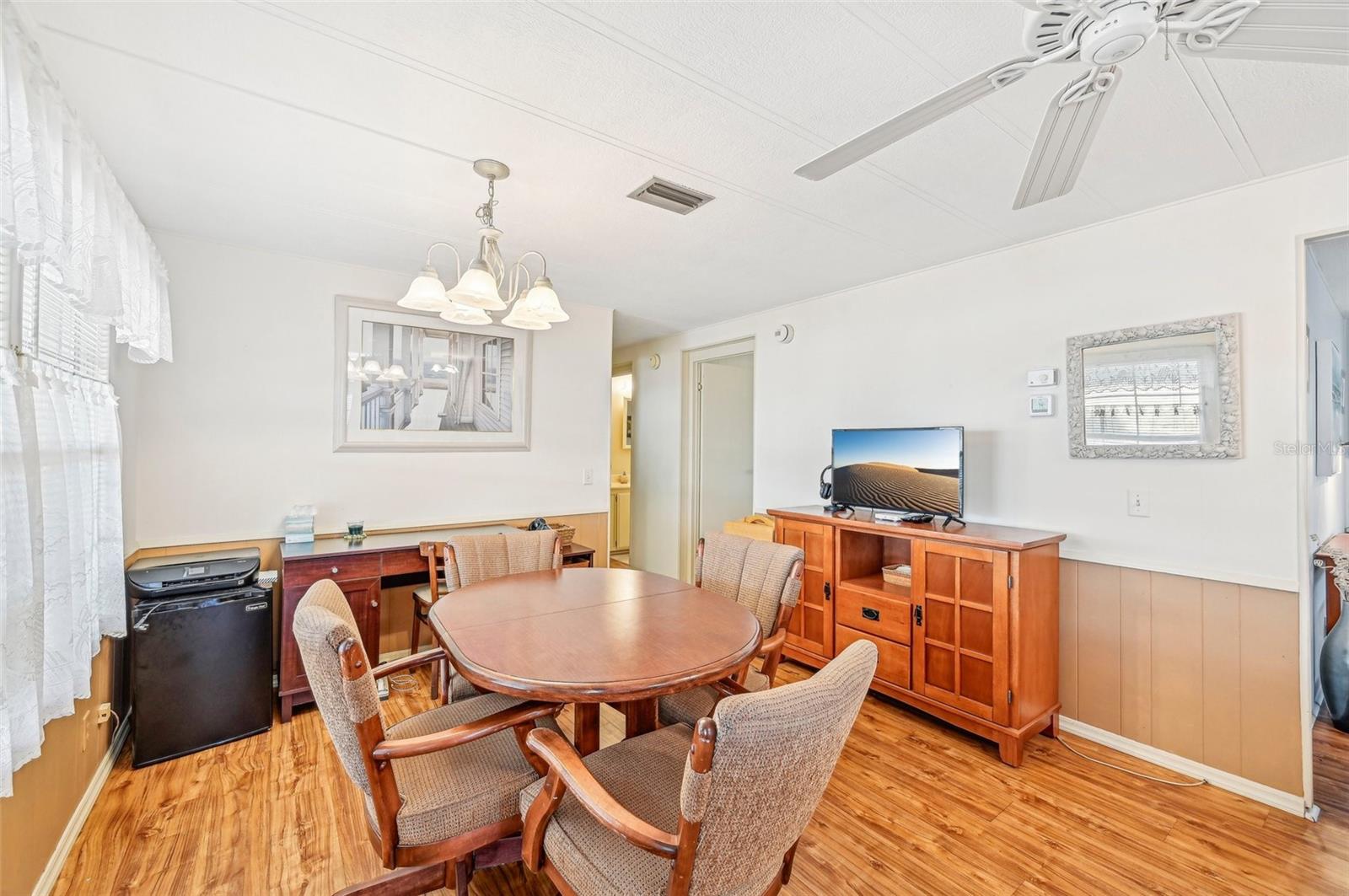 10 S ESPLANADE ST, ENGLEWOOD, FL, 34223