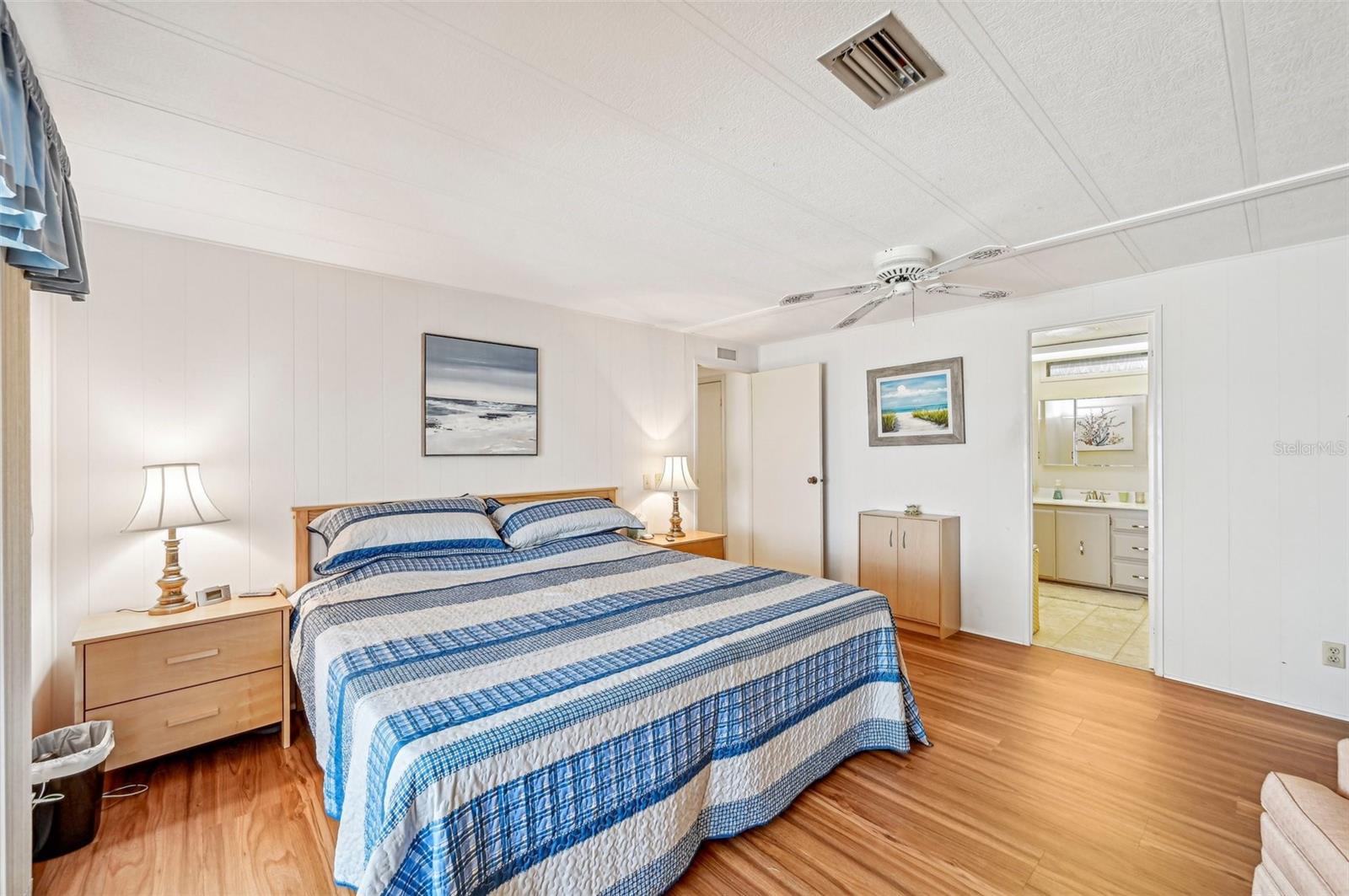 10 S ESPLANADE ST, ENGLEWOOD, FL, 34223