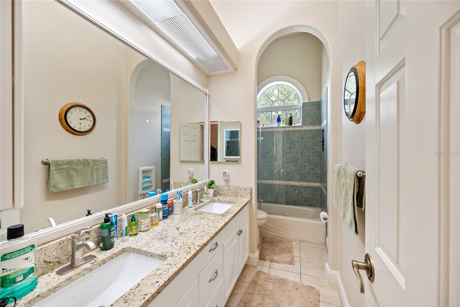 168 RUE DES CHATEAUX, TARPON SPRINGS, FL, 34688