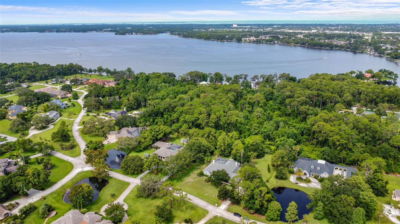 168 RUE DES CHATEAUX, TARPON SPRINGS, FL, 34688