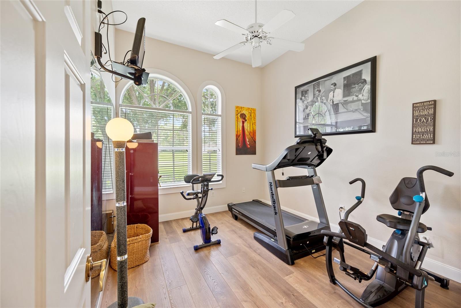 168 RUE DES CHATEAUX, TARPON SPRINGS, FL, 34688