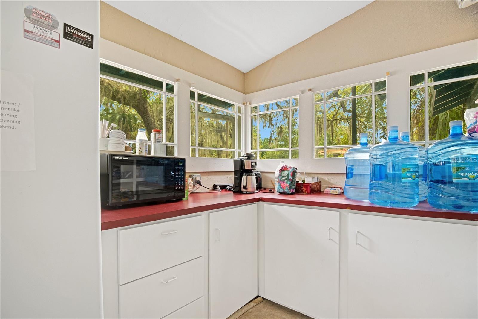1302 E ROBINSON ST, ORLANDO, FL, 32801