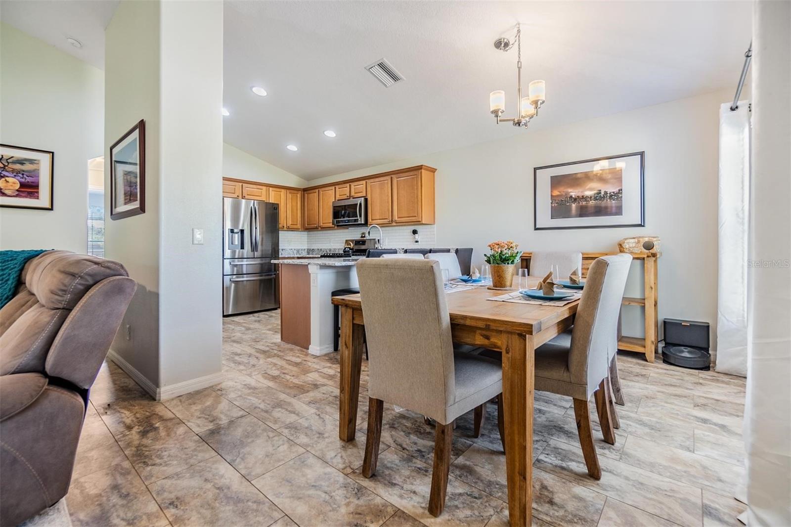 1002 PONDVIEW CT, TARPON SPRINGS, FL, 34689