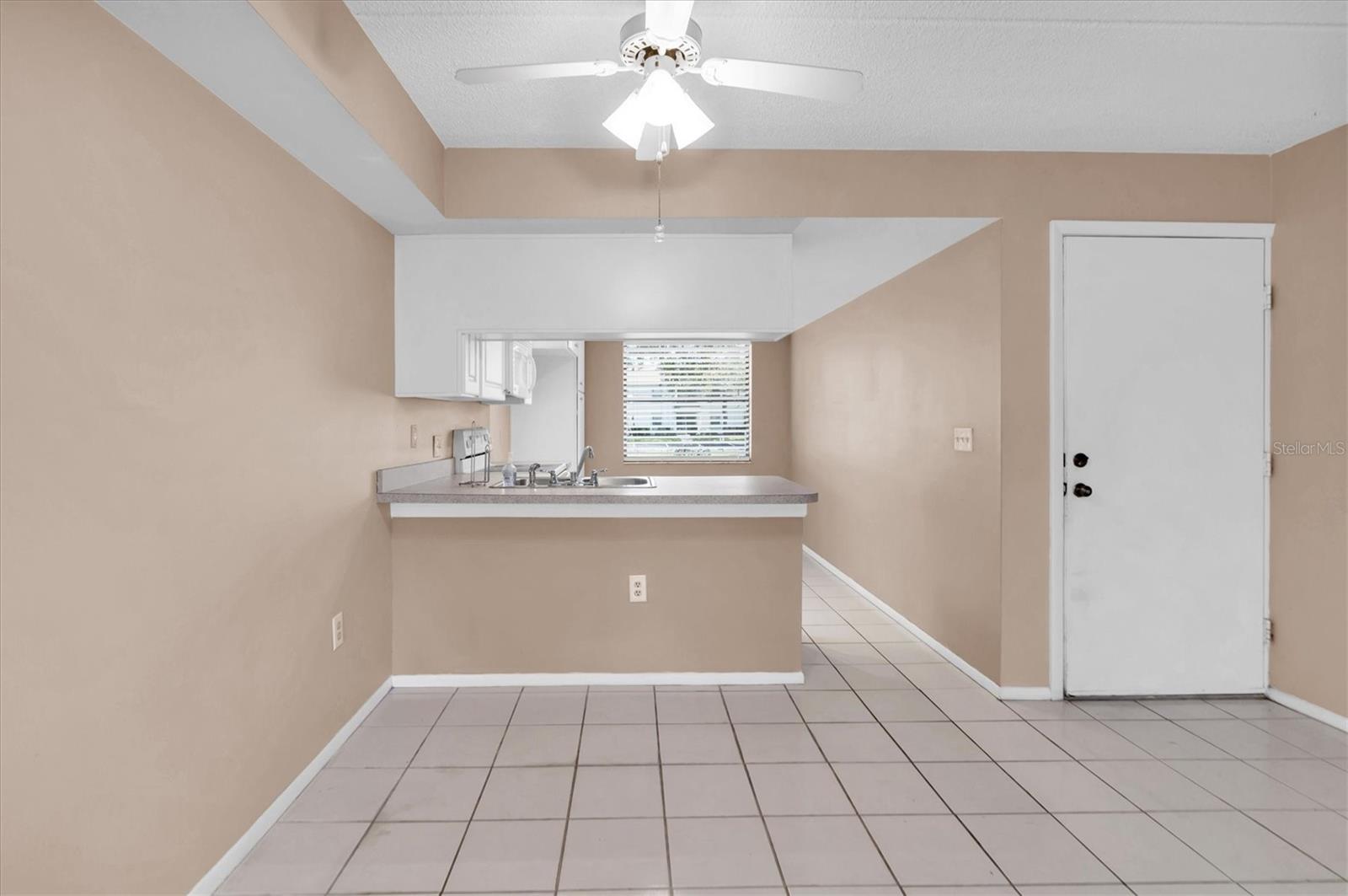 305 WINDWARD PL #305, OLDSMAR, FL, 34677