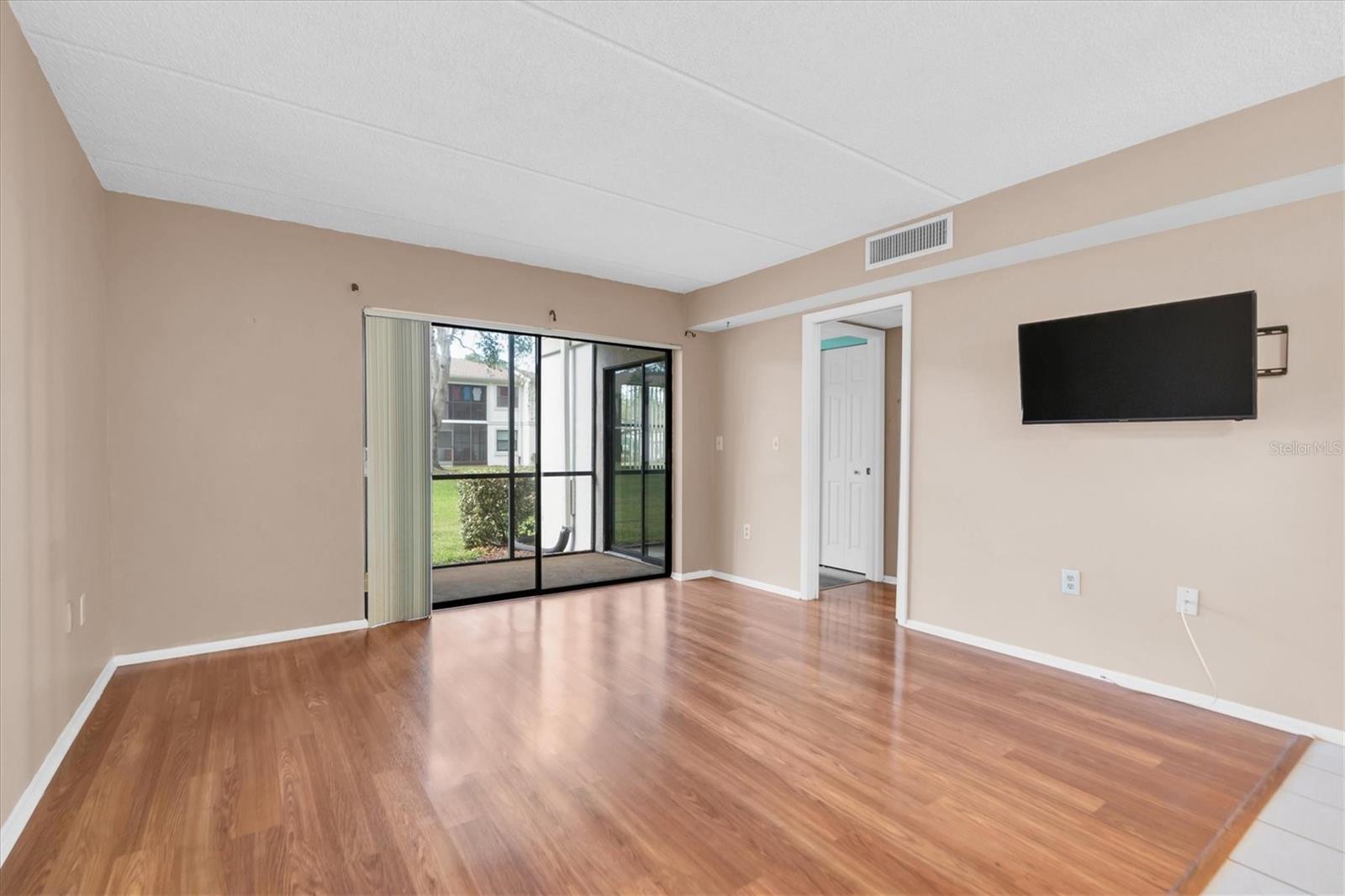 305 WINDWARD PL #305, OLDSMAR, FL, 34677
