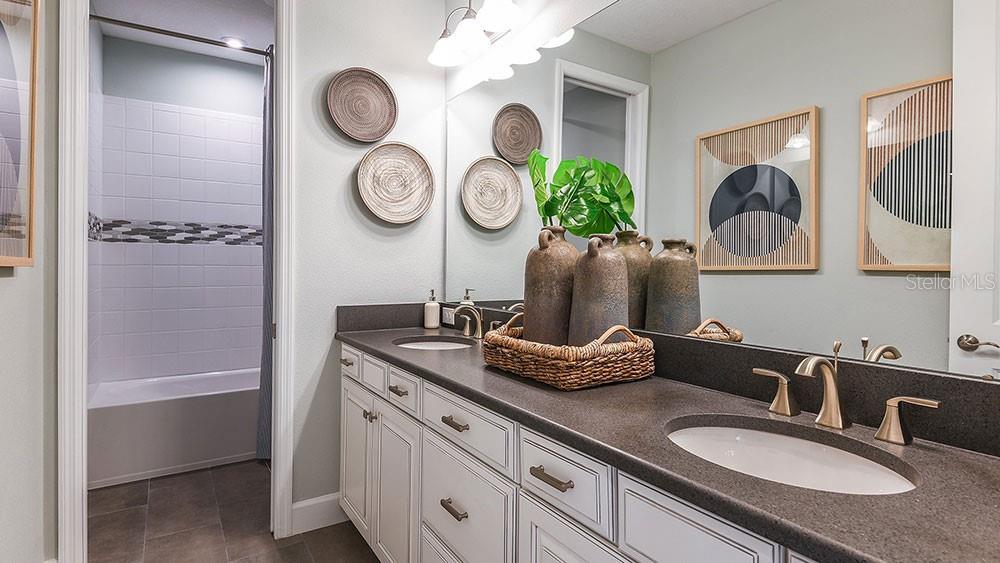 33909 ANCHOR LIGHT LN, WESLEY CHAPEL, FL, 33543