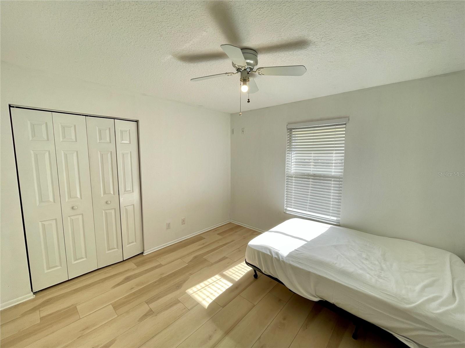1015 S TUTTLE AVE, SARASOTA, FL, 34237