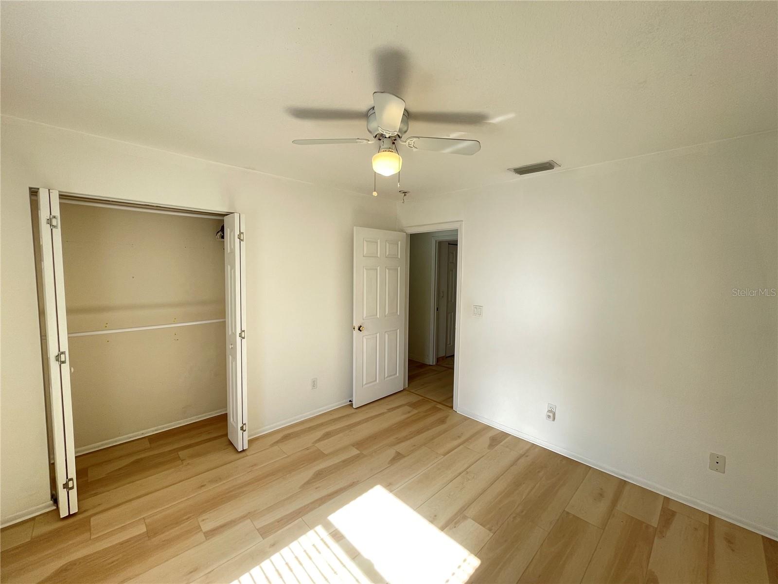1015 S TUTTLE AVE, SARASOTA, FL, 34237
