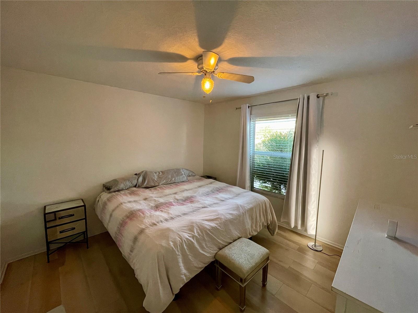 1015 S TUTTLE AVE, SARASOTA, FL, 34237