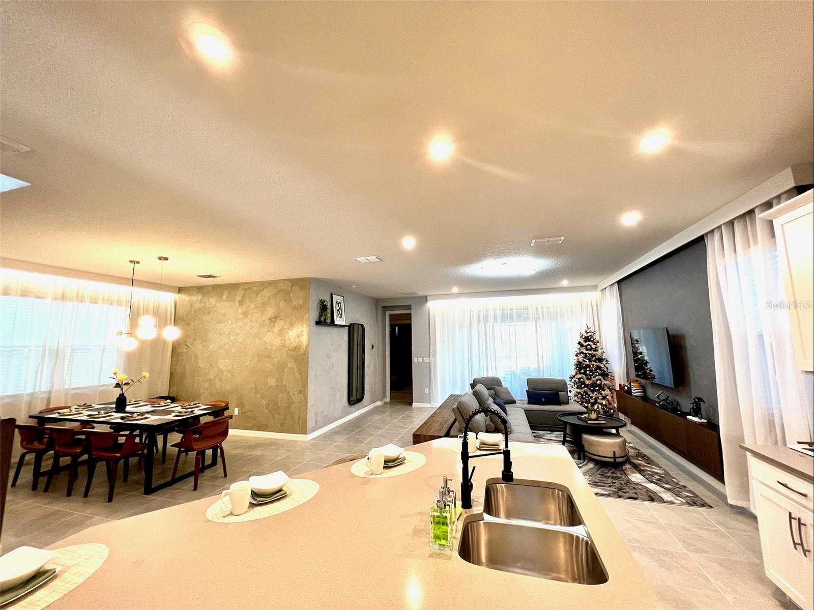 2104 FLEMING MIST PL, KISSIMMEE, FL, 34747