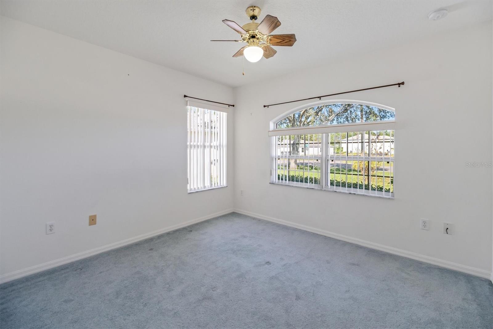 13 PRATTWOOD LN, PALM COAST, FL, 32164