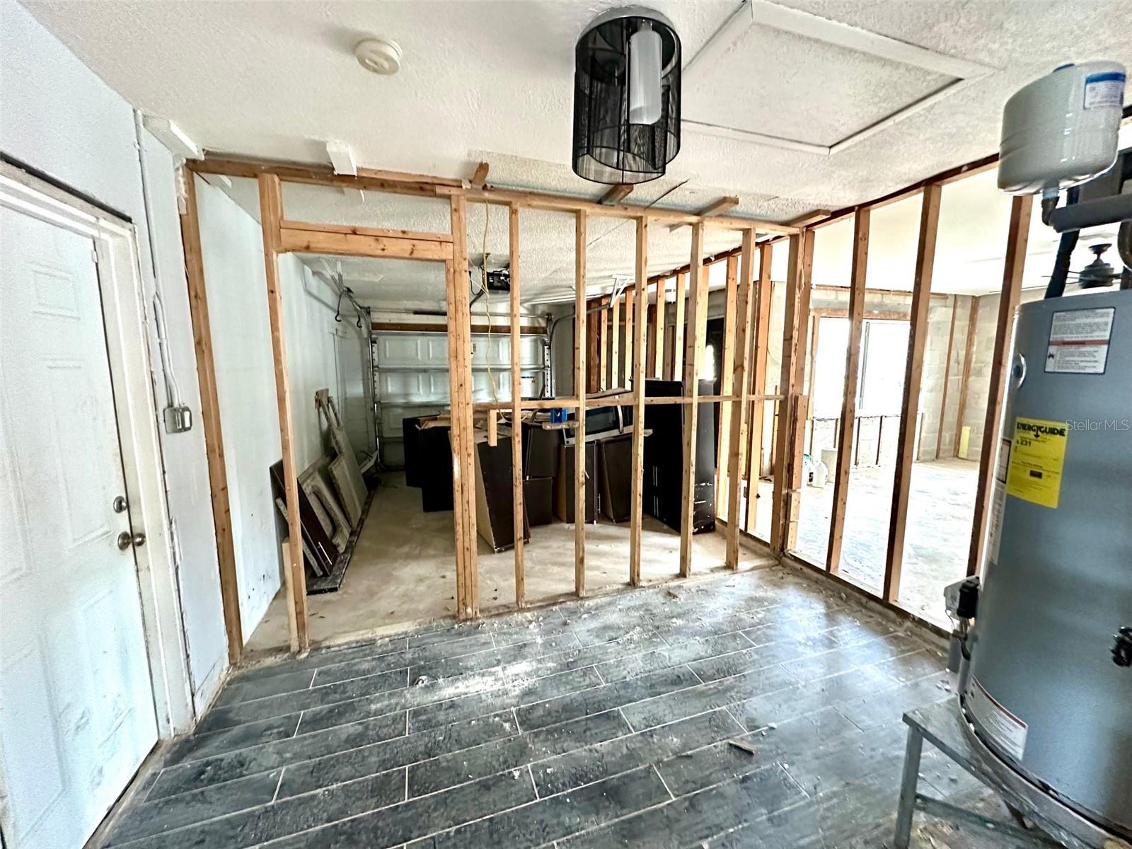 1818 MICHIGAN AVE NE, ST PETERSBURG, FL, 33703