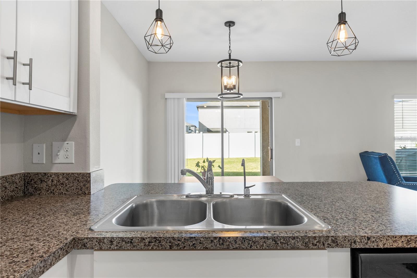 7039 SAMUEL IVY DR, TAMPA, FL, 33619