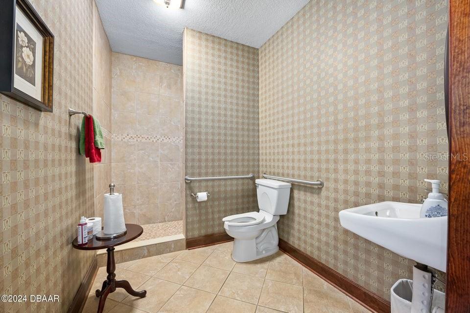 479 & 481 N US HIGHWAY 1, ORMOND BEACH, FL, 32174