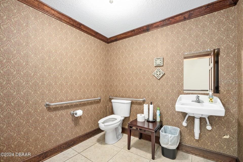 479 & 481 N US HIGHWAY 1, ORMOND BEACH, FL, 32174