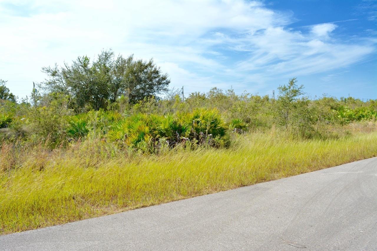 2811 70TH ST W, LEHIGH ACRES, FL, 33971