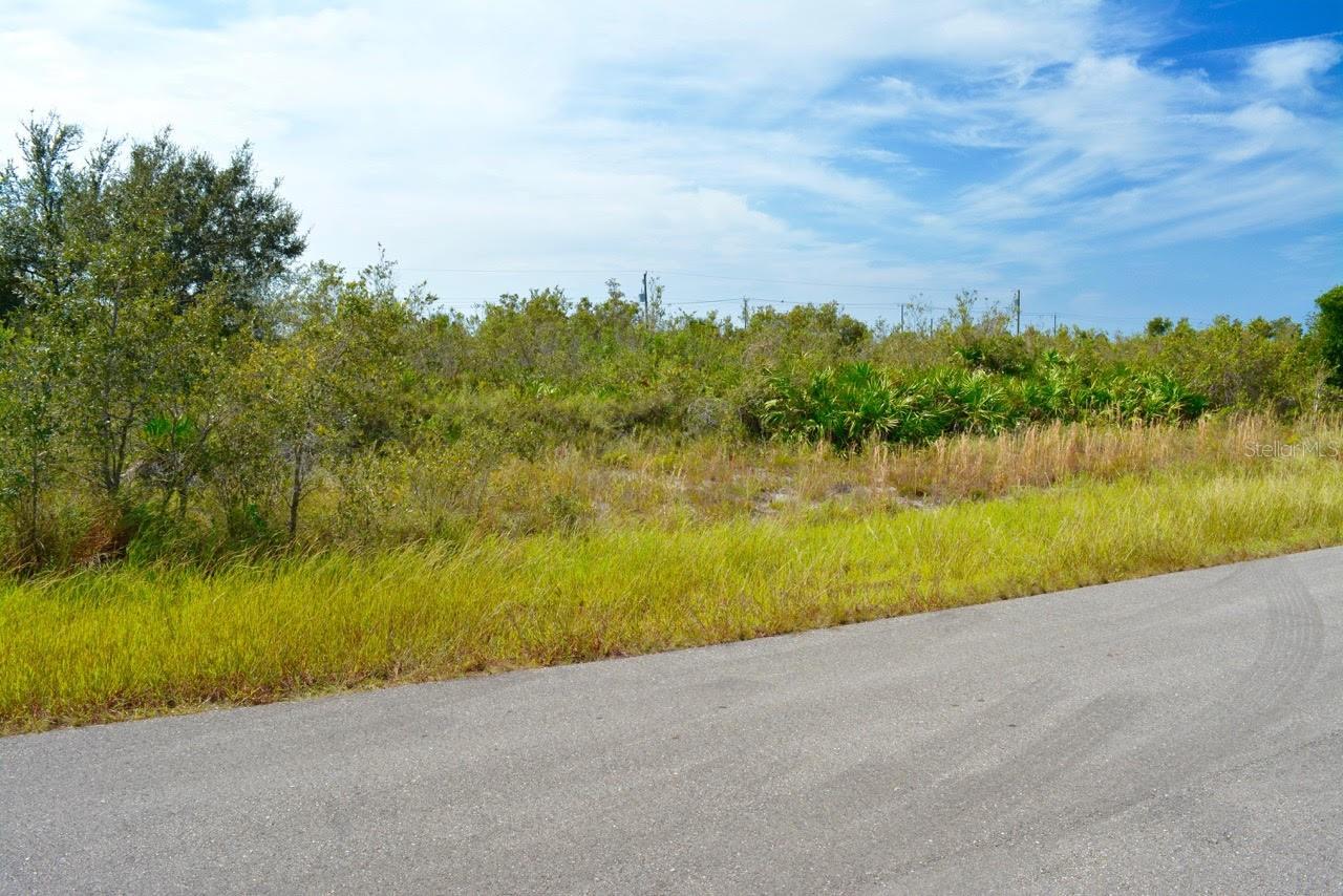 2811 70TH ST W, LEHIGH ACRES, FL, 33971