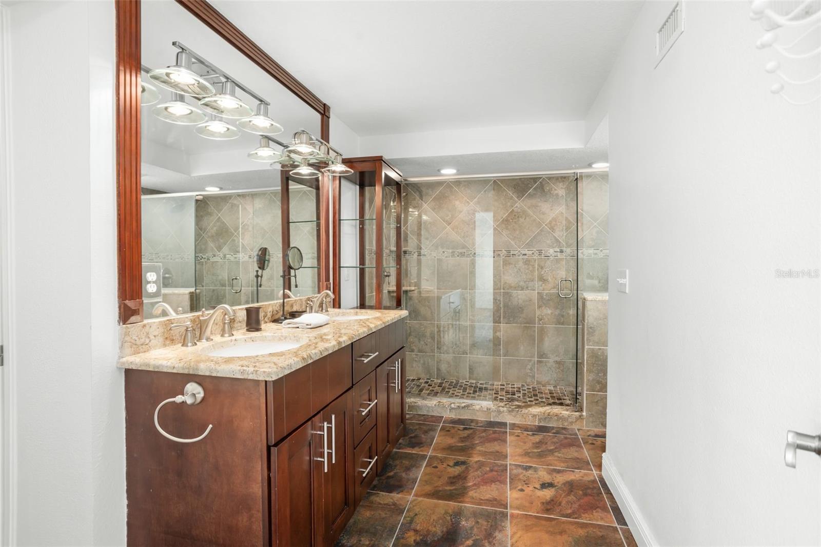 8984 HOUSTON PL #103, ORLANDO, FL, 32819