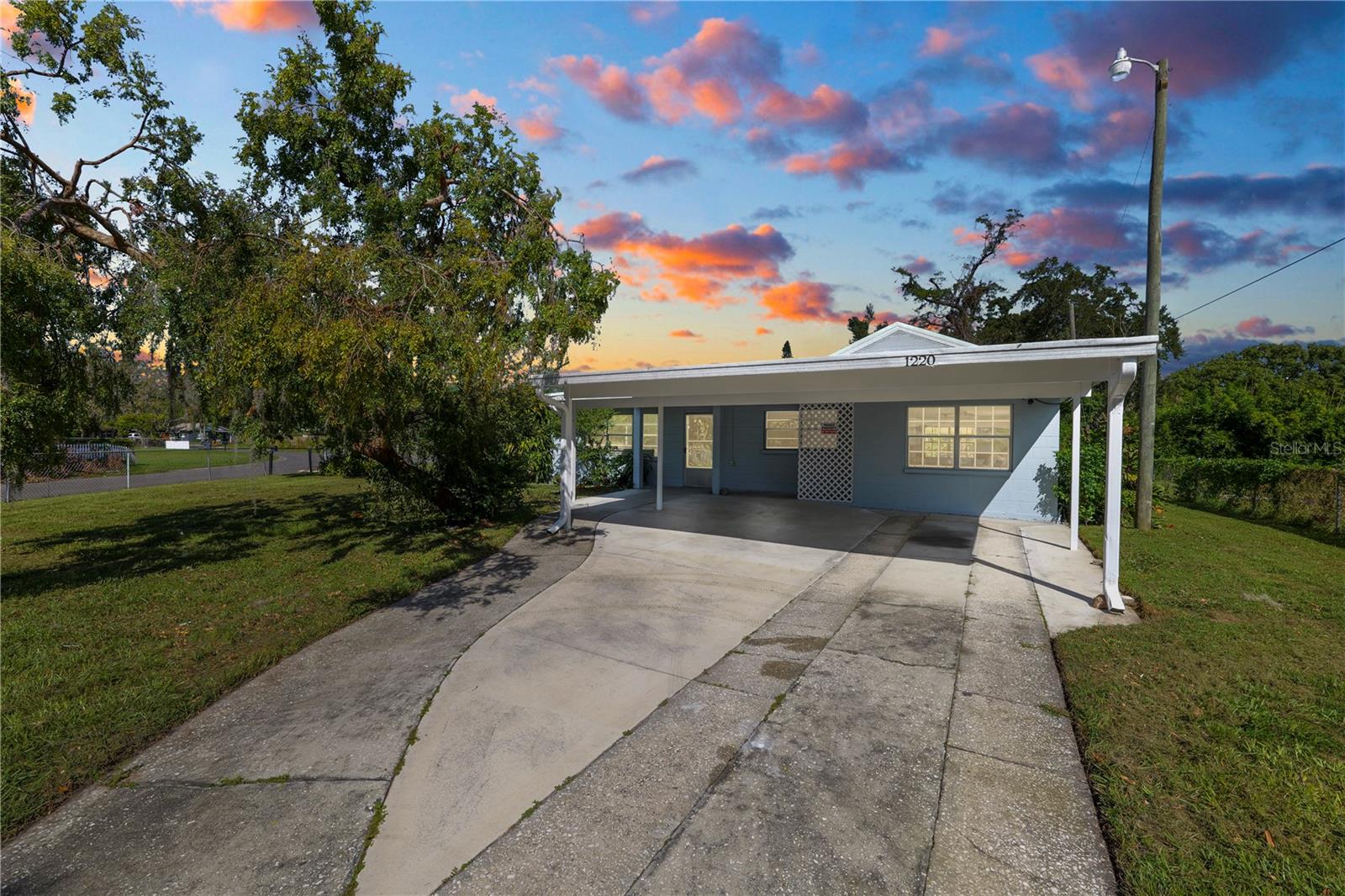 1220 WOODLAND AVE, LAKELAND, FL, 33801