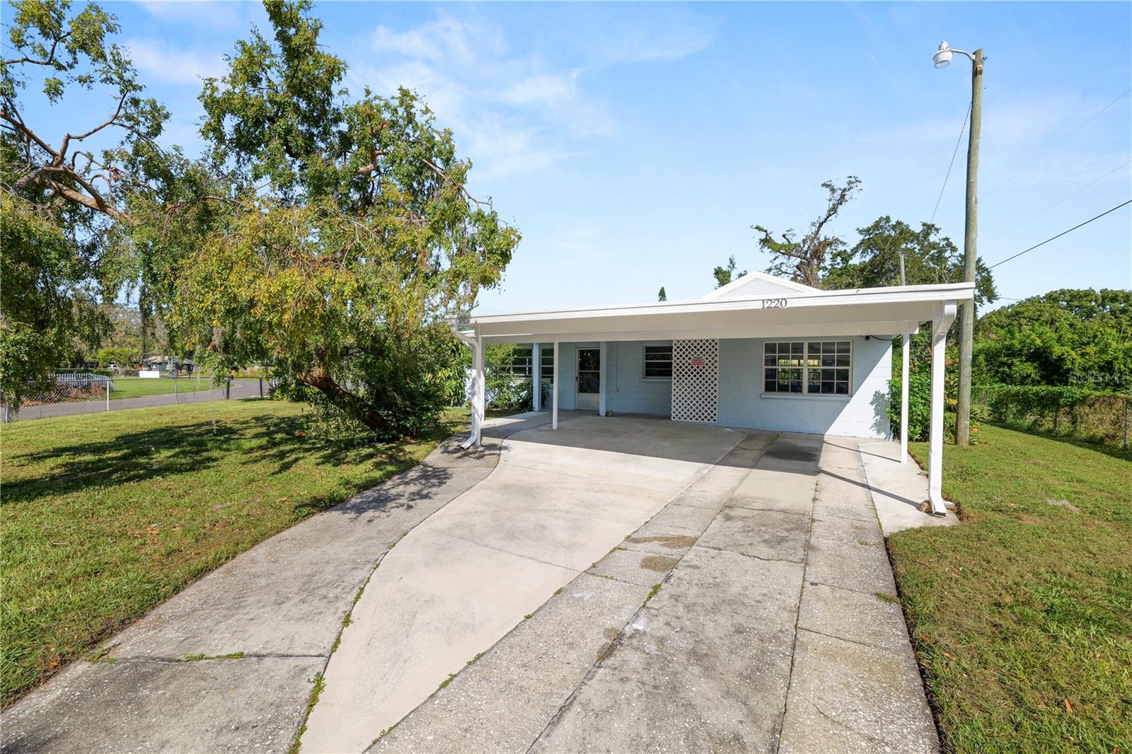 1220 WOODLAND AVE, LAKELAND, FL, 33801