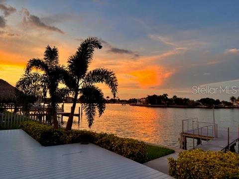 16105 REDINGTON DR, REDINGTON BEACH, FL, 33708