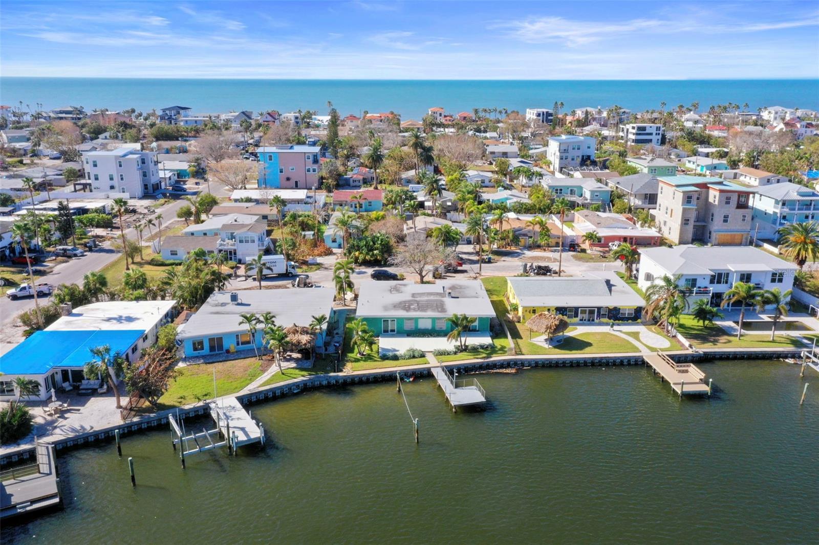 16105 REDINGTON DR, REDINGTON BEACH, FL, 33708