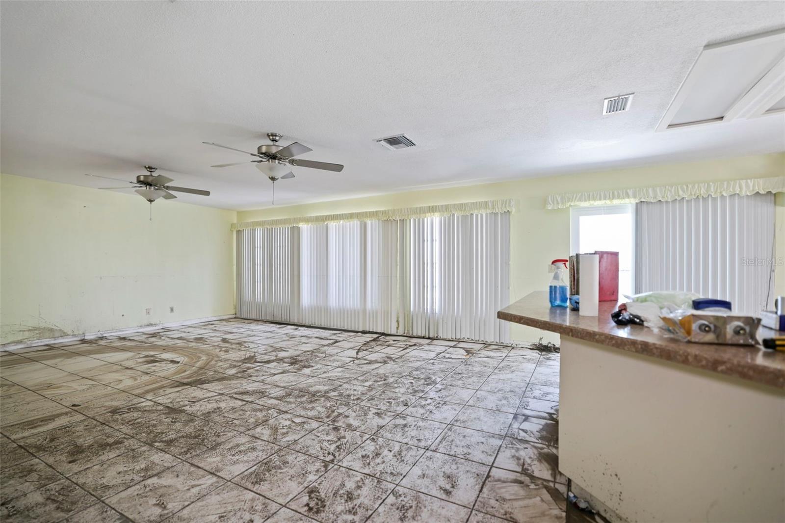 16105 REDINGTON DR, REDINGTON BEACH, FL, 33708